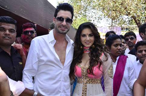 Sunny Leone poses with husband Daniel Weber at Zoom Holi Bash