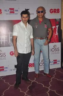 Puneet Issar poses for the media at GR8 Beti Bash