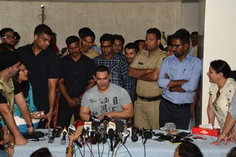 Aamir Khan gives media bytes on his Birthday