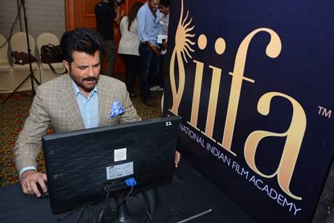 Anil Kapoor casts his vote at the IIFA Voting Weekend