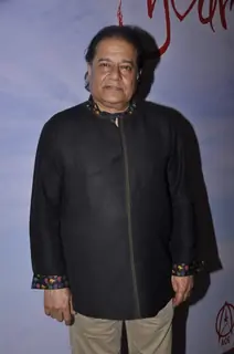 Anup Jalota poses for the media at the Preview of the Play Unfaithfully Yours
