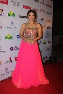 Huma Qureshi at the Smile Foundation Charity Fashion Show with True Fitt and Hill Styling