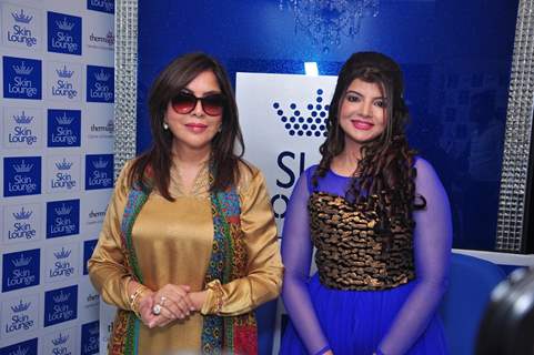 Zeenat Aman launches Skin Lounge in Mumbai