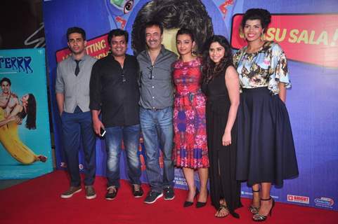 Team poses with Rajkumar Hirani at the Premier of Hunterrr