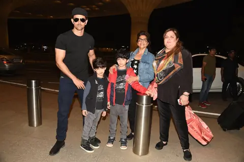 Hrithik Roshan poses with Family at the Airport while leaving for a family trip at Maldives