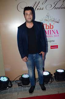 Varun Sharma poses for the media at Femina Miss India 2015 Bash