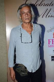 Sudhir Mishra poses for the media at Femina Miss India 2015 Bash