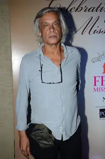 Sudhir Mishra poses for the media at Femina Miss India 2015 Bash