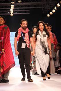 Mayanka Anand and Shraddha Nigam's show at the Lakme Fashion Week 2015 Day 2