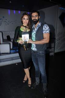 Ashmit Patel poses with Sofia Hayat at the Album Launch
