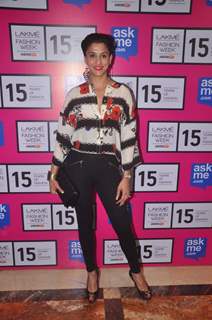 Shilpa Saklani poses for the media at Lakme Fashion Week 2015 Day 4