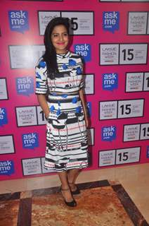 Vishakha Singh poses for the media at Lakme Fashion Week 2015 Day 4