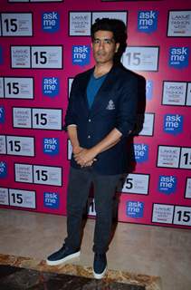 Manish Malhotra poses for the media at the Grand Finale of Lakme Fashion Week 2015