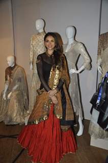 Aditi Rao Hydari for Anand Kabra at the Grand Finale of Lakme Fashion Week 2015