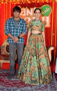 Kangana Ranaut and R. Madhavan pose for the media at the Poster Launch of Tanu Weds Manu Returns