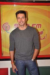 Rajneesh Duggal was at the Promotions of Ek Paheli Leela on Radio Mirchi 98.3 FM