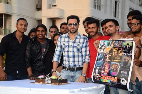 Emraan Hashmi poses with media persons on his Birthday