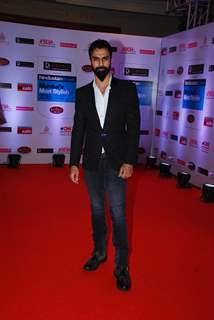 Ashmit Patel poses for the media at HT Style Awards 2015