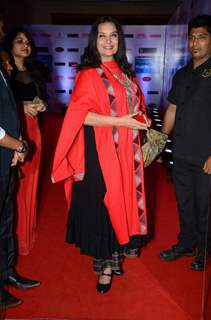 Shabana Azmi poses for the media at HT Style Awards 2015