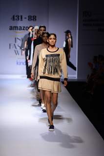 Shweta Kapoor Show at Amazon India Fashion Week 2015 Day 4