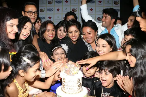 Diya Aur Baati Hum Completes 1000 Episodes