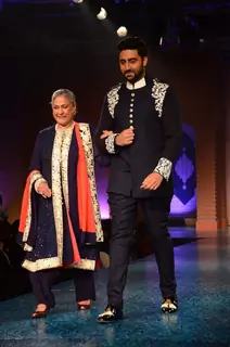 Abhishek Bachchan walks the ramp with Jaya Bachchan