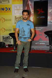 Emraan Hashmi poses at promotions of his upcoming movie Mr. X