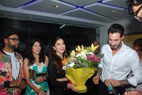 Sunny Leone felicitated at Special Screening of Ek Paheli Leela