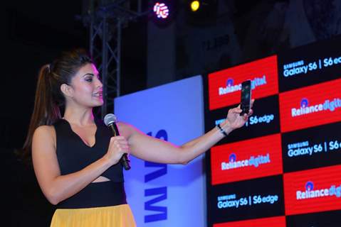 Jacqueline Fernandes at Launch of Samsung S6