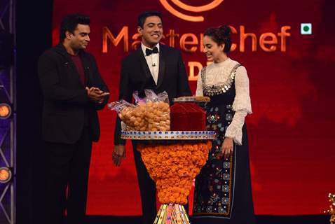 Promotions of Tanu Weds Manu returns at  Grand Finale of Masterchef Season 4