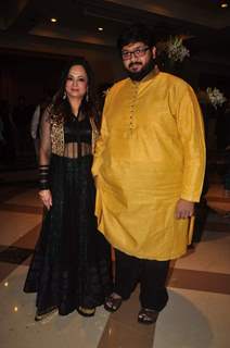 Smita Thackeray with her son at The Beti Fashion Show 2015