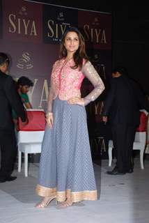 Parineeta Chopra Launches Siyaram's &quot;Siya&quot;