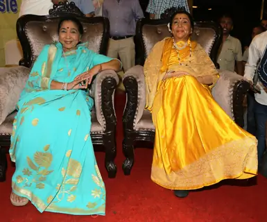 Asha Bhosle's Wax Statue Unveiling
