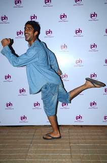Bollywood's Fun Kid Prateik Babbar Snapped at Planet Hollywod Resort,Goa
