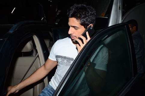 Siddharth Malhotra Snapped at Mehboob Studio