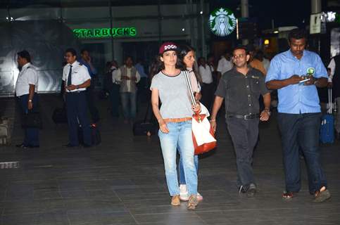 Kangana Ranaut Snapped at Airport