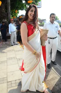 Sonali Bendre Snapped at a Wedding