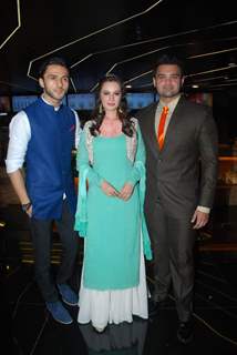 Evelyn Sharma and Mahaakshay Chakraborty at Ishq Dariyan Music Launch