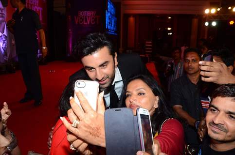 Ranbir Clicks a Selfie with Fans at 2nd Trailer Launch of Bombay Velvet