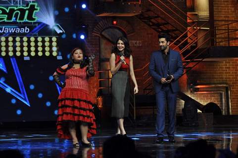 Ranbir and Anushka for Promotion of Bombay Velvet on India's Got Talent 6