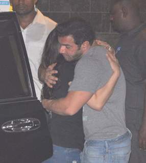 Preity Zinta Hugs Sohail Khan