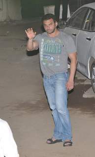 Sohail Khan at Salman's Residence