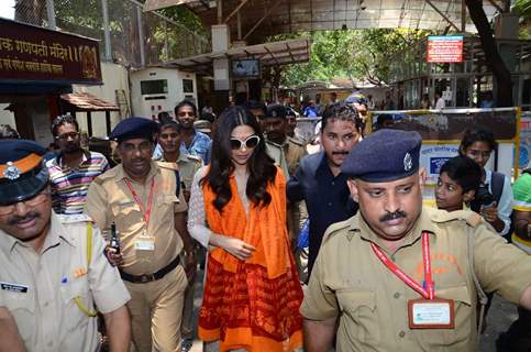 Deepika Snapped at Siddhivinayak