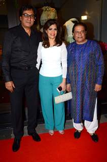 Talat Aziz, Bina Aziz and Anup Jalota at Launch of Amy Billimoria and Pankti Shah's Store