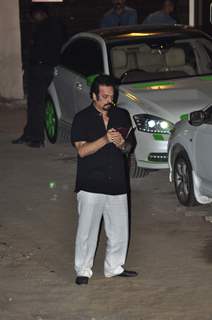 Sanjay Khan Snapped at Salman's Residence (Galaxy Apartments)