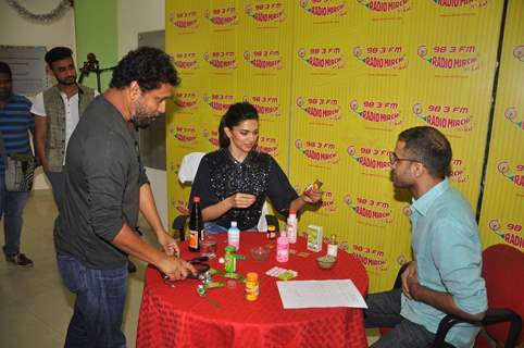 Shoojit Sircar and Deepika Padukone Promoting Piku on Radio Mirchi