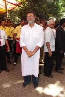 Rakesh Omprakash Mehra poses for the media at the Felicitation Ceremony of Shashi Kapoor