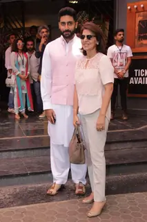 Abhishek Bachchan and Neetu Singh at the Felicitation Ceremony of Shashi Kapoor