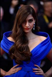 Stunning Sonam Kapoor at Cannes Film Festival 2015