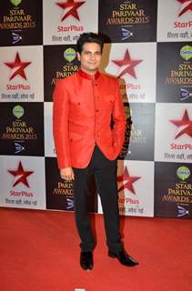 Karan Mehra poses for the media at Star Parivaar Awards 2015